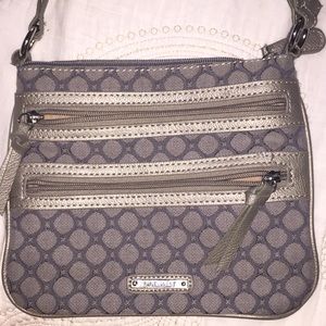 Super cute Ninewest Purse!